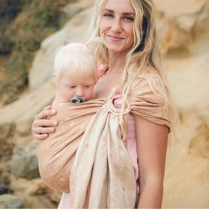 NIB Wildbird x Dae Collaboration Ring Sling